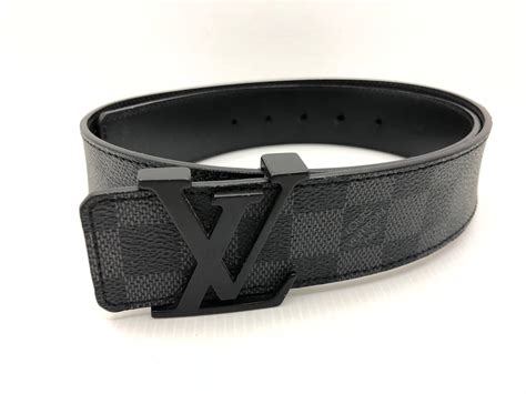 Receive complimentary UK delivery on orders of &163;100 or over. . Louis vuitton belt mens